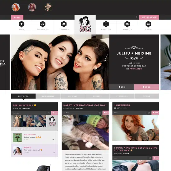 SuicideGirls - Nude Photo Sites